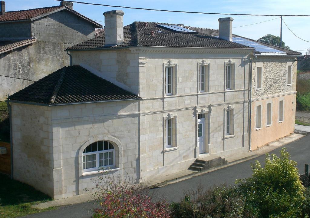 Chambres D'Hotes Le Bourdieu Soulignac Exterior foto