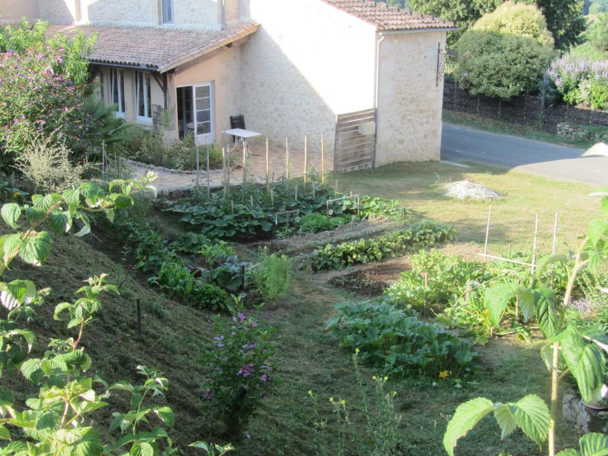 Chambres D'Hotes Le Bourdieu Soulignac Exterior foto